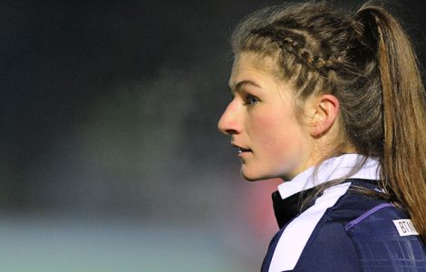 The Professionals: Top Tips for Playing Centre, by Helen Nelson