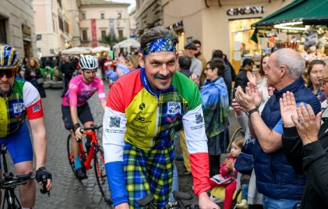 Rugbystore supports Doddie’s Grand Tour