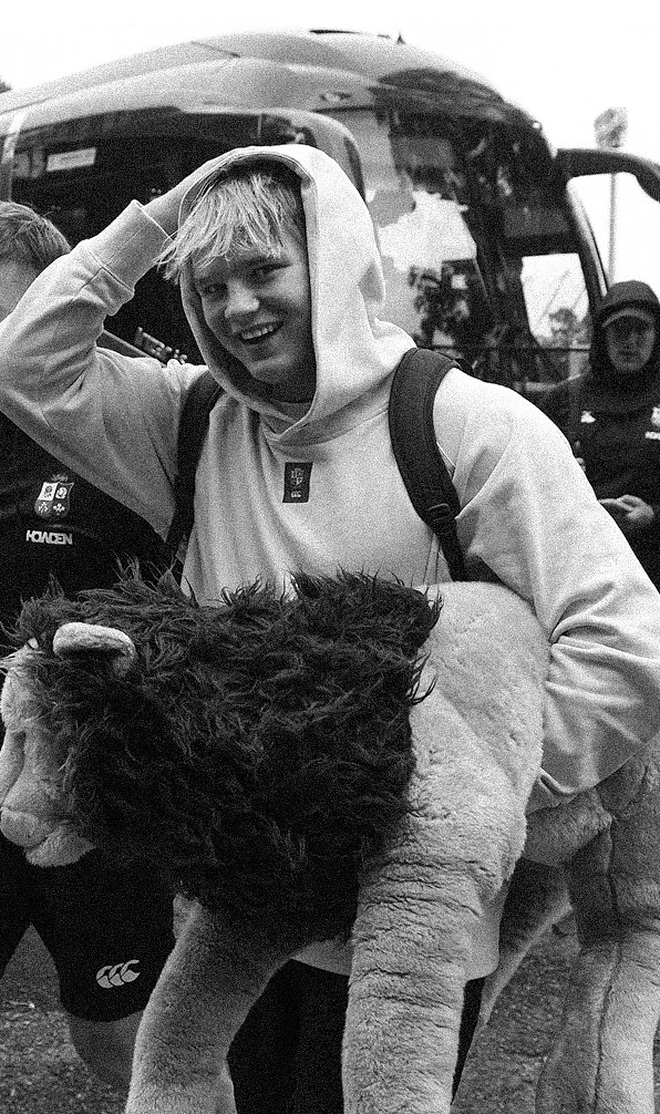 Hoodies Shop by Size