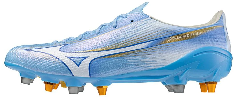 The Mizuno Adults Αlpha III Elite Mix Stud Rugby Boots in a light blue are ideal boots for wingers and full-backs