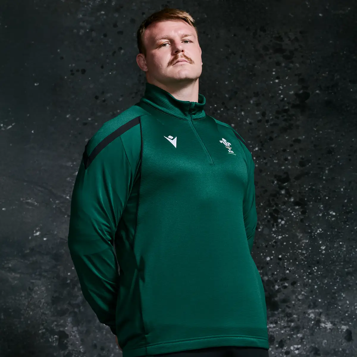Wales Training Quarter Zip Dewi Lake shows off the new Wales 26/27 Training Quarter Zip.